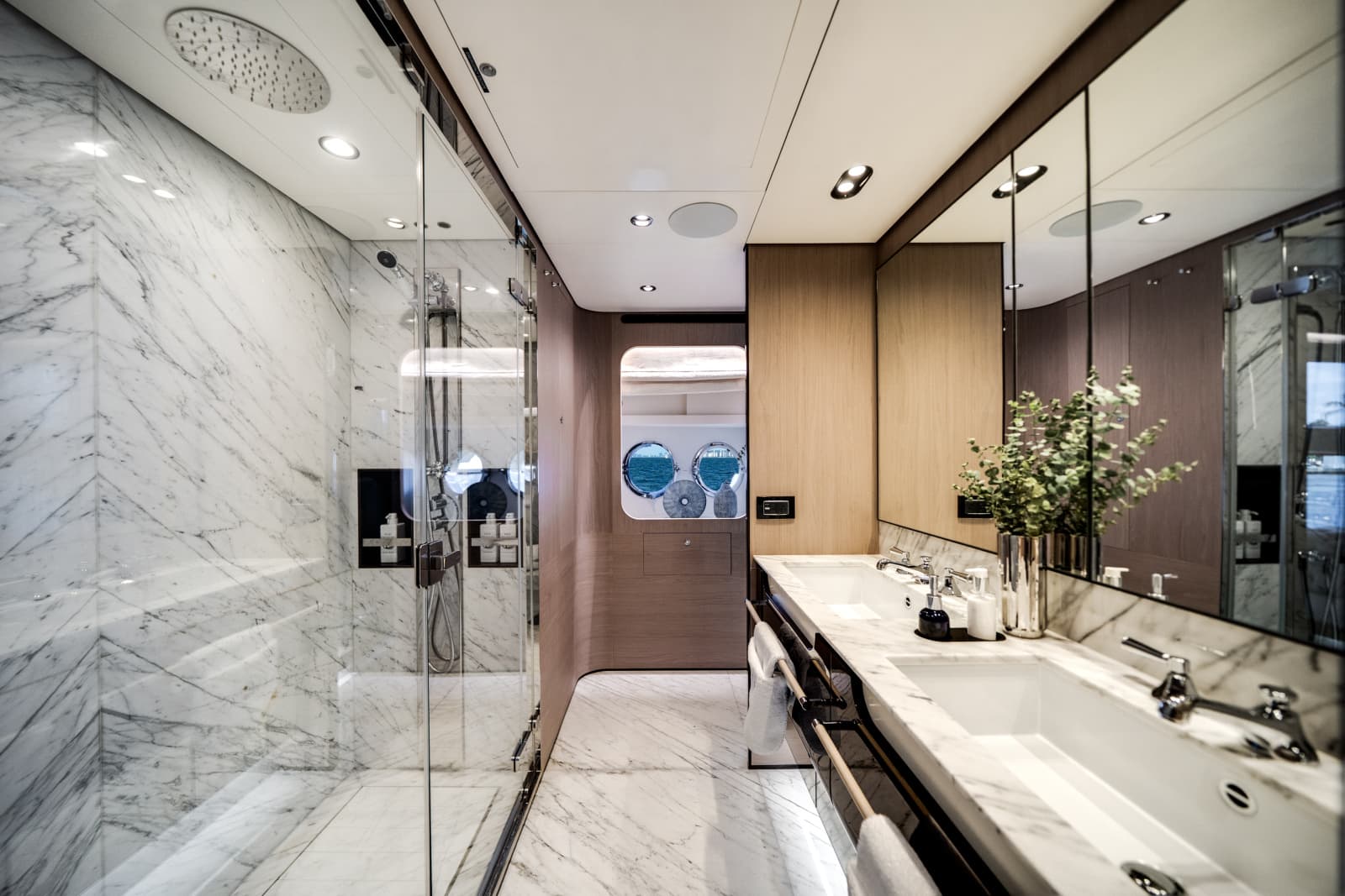 2020 Azimut GRANDE 27M - Photo 32