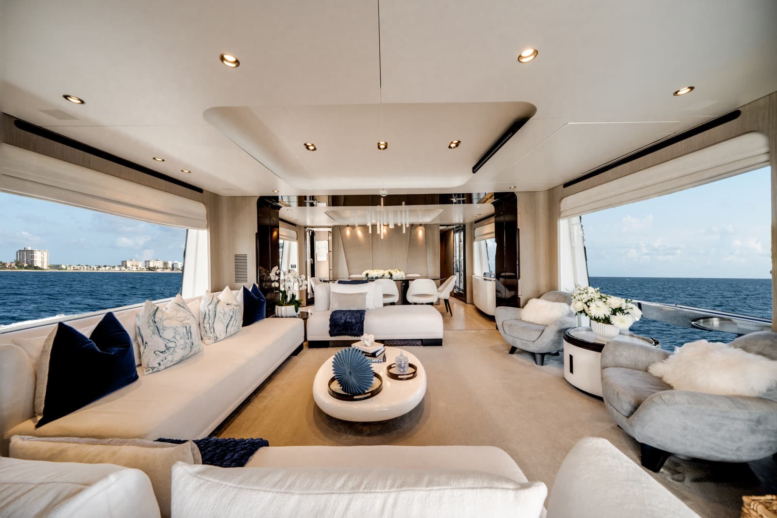 2020 Azimut GRANDE 27M - Photo 19