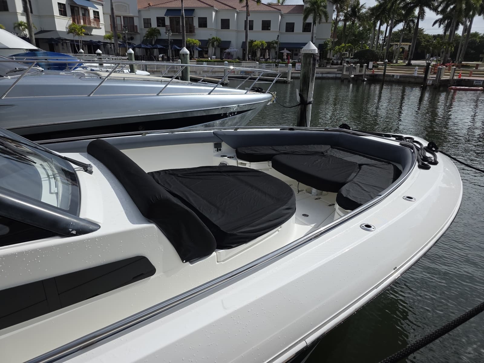2021 Boston Whaler 420 Outrage - Photo 99