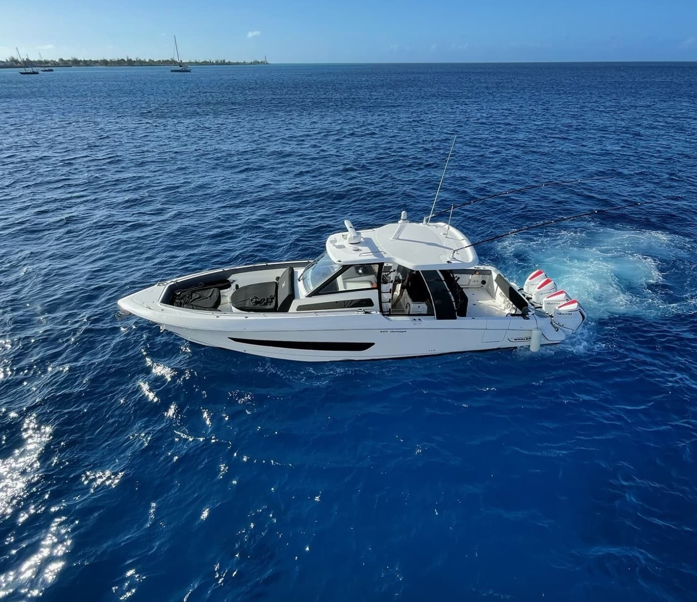 2021 Boston Whaler 420 Outrage - Photo 1
