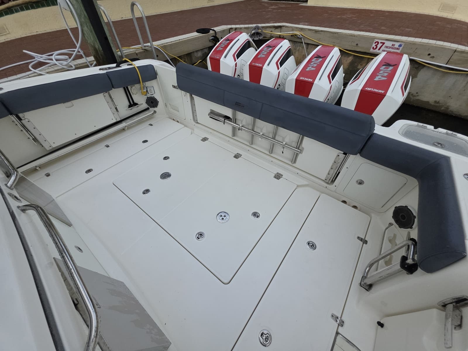 2021 Boston Whaler 420 Outrage - Photo 52