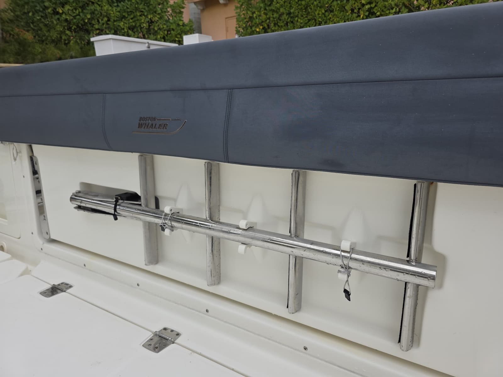 2021 Boston Whaler 420 Outrage - Photo 90