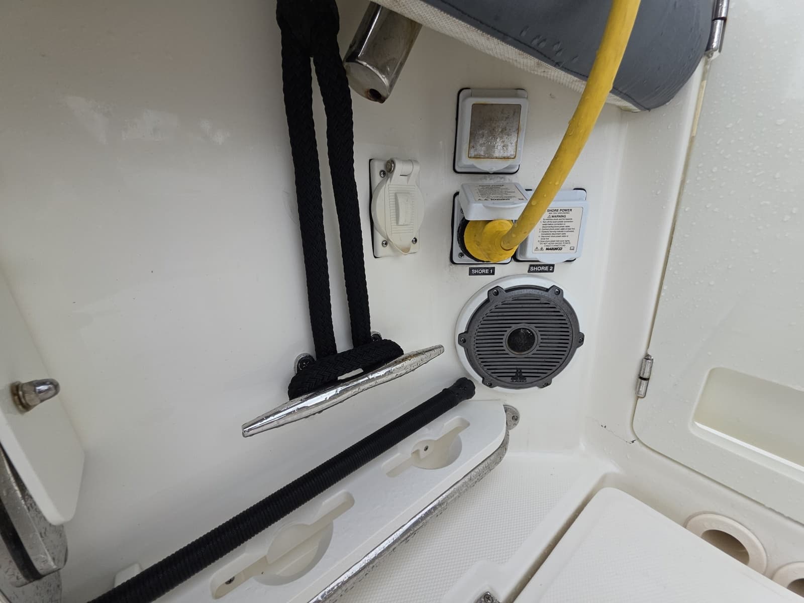 2021 Boston Whaler 420 Outrage - Photo 49