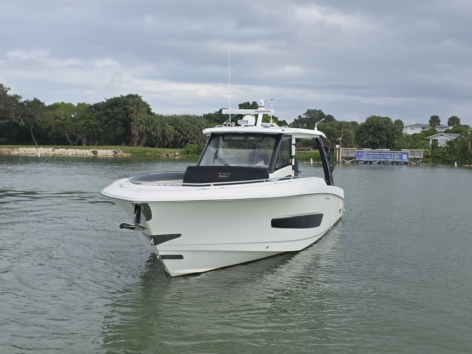 2021 Boston Whaler 420 Outrage - Photo 18
