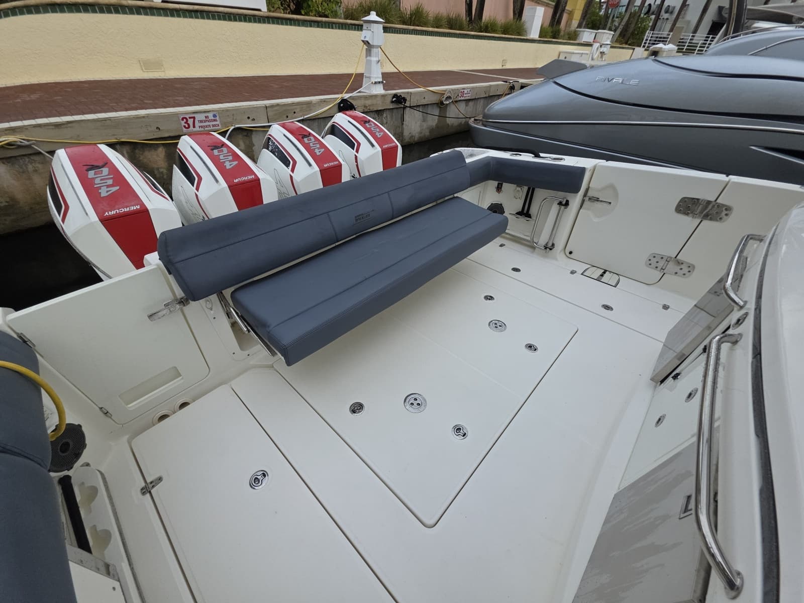 2021 Boston Whaler 420 Outrage - Photo 48