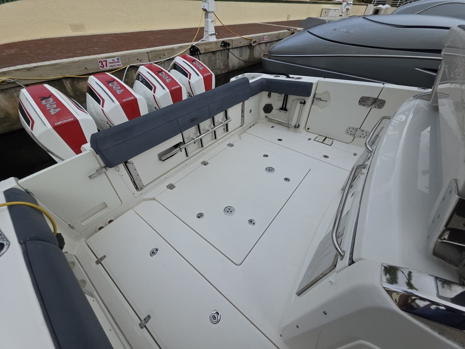 2021 Boston Whaler 420 Outrage - Photo 53