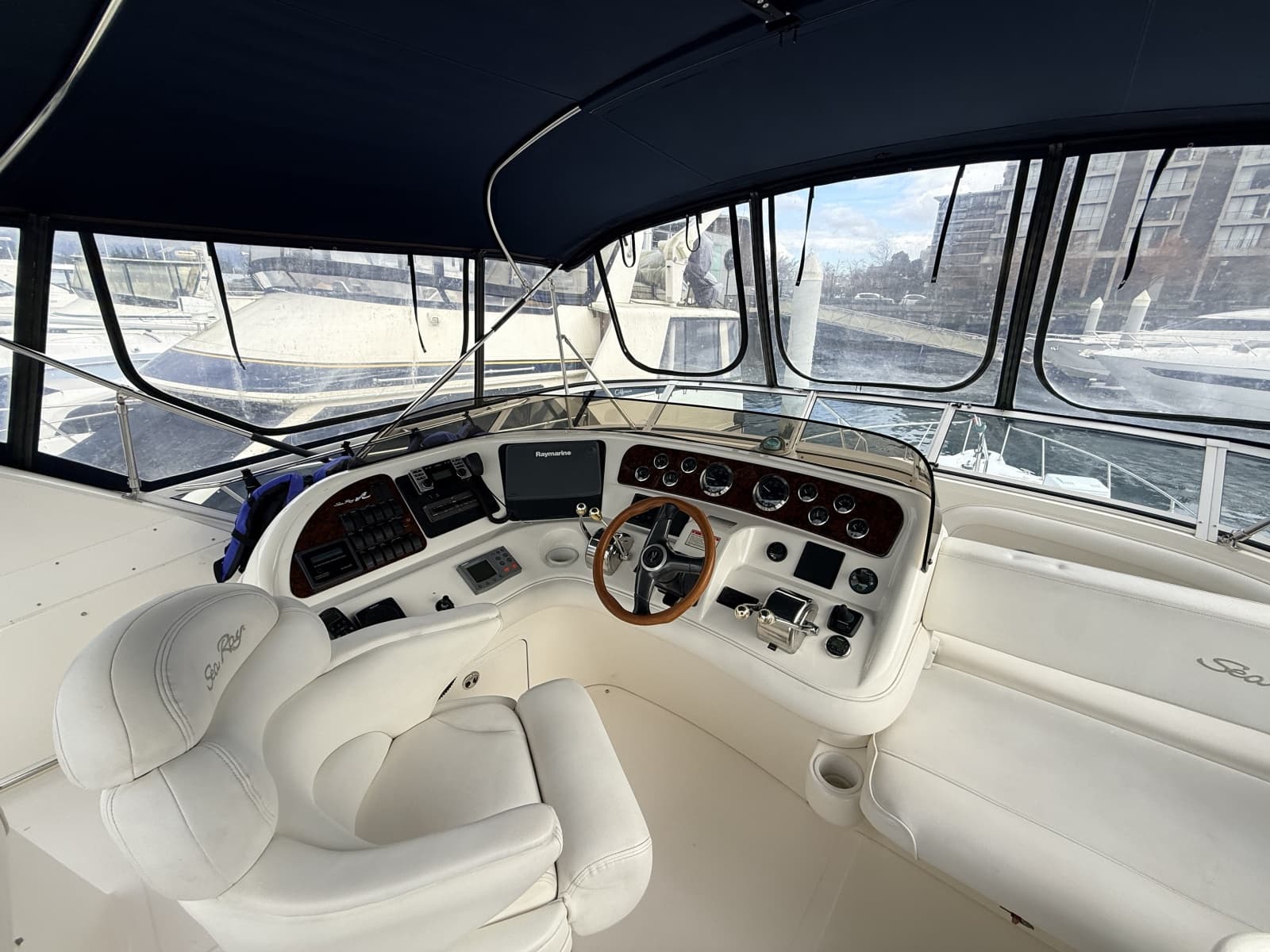 2003 Sea Ray 450 Express Bridge