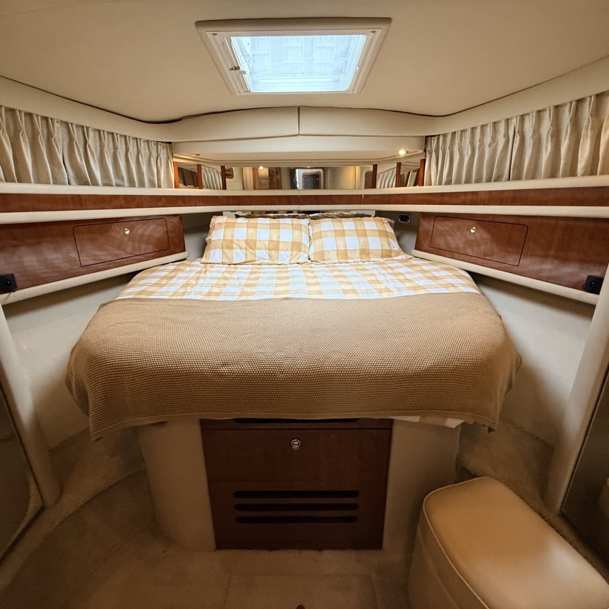 2003 Sea Ray 450 Express Bridge