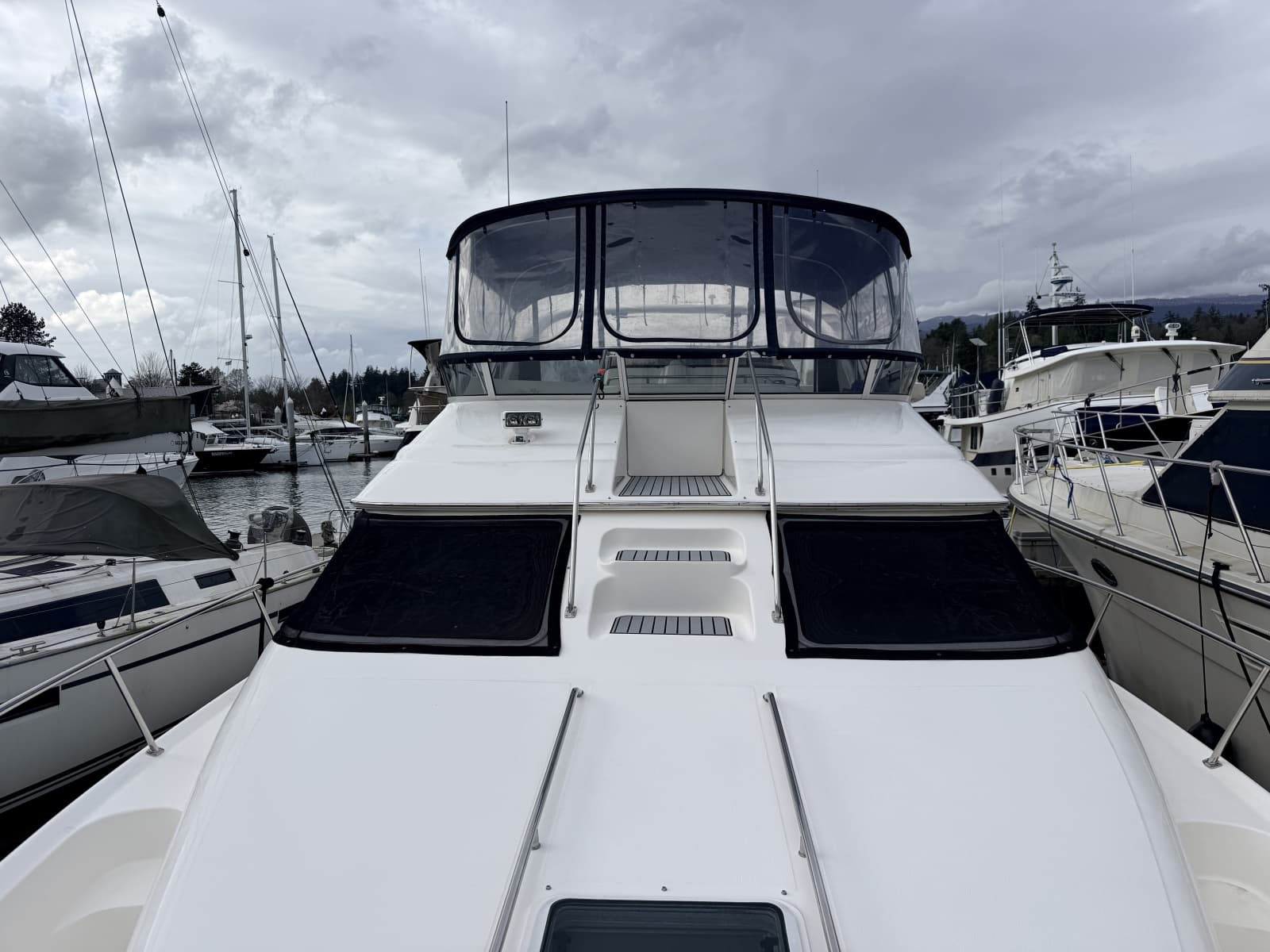 2003 Sea Ray 450 Express Bridge