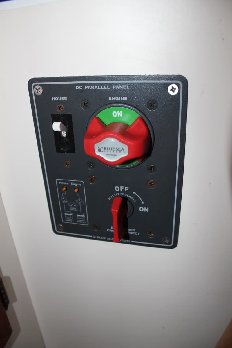 1988 Cape Dory 28 FISHERMAN HARDTOP