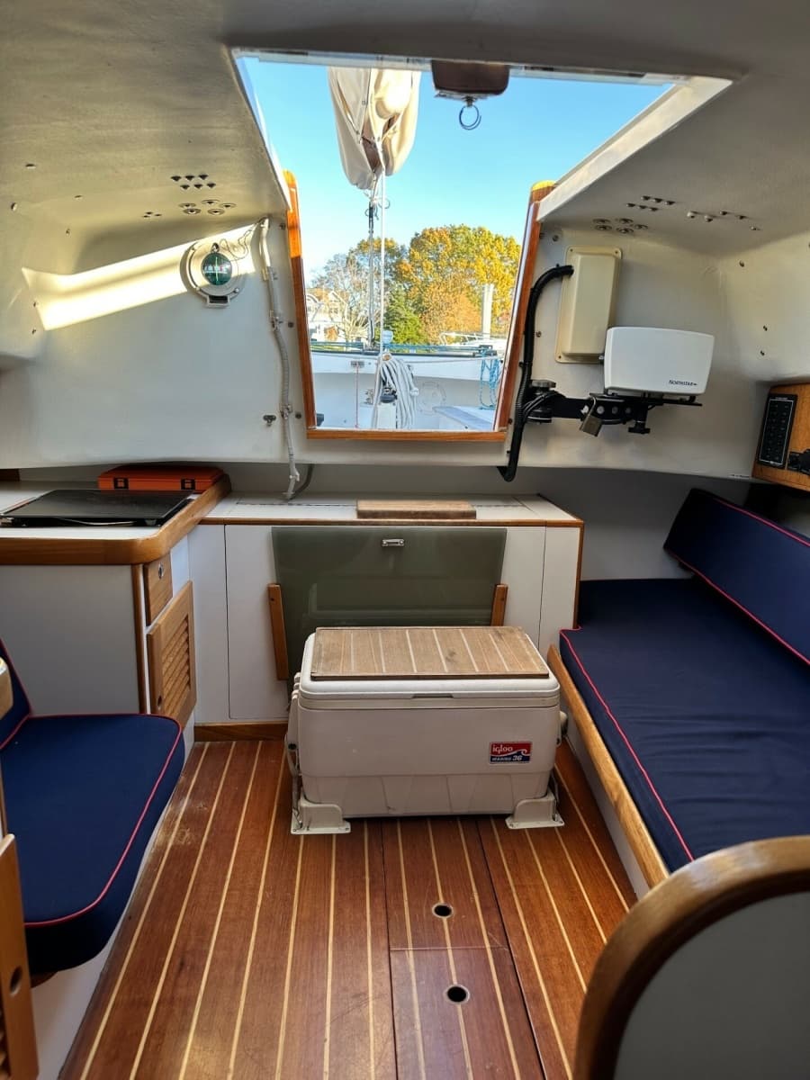 2002 Alerion Express - Photo 17