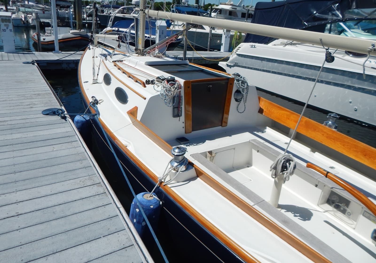 2002 Alerion Express - Photo 4
