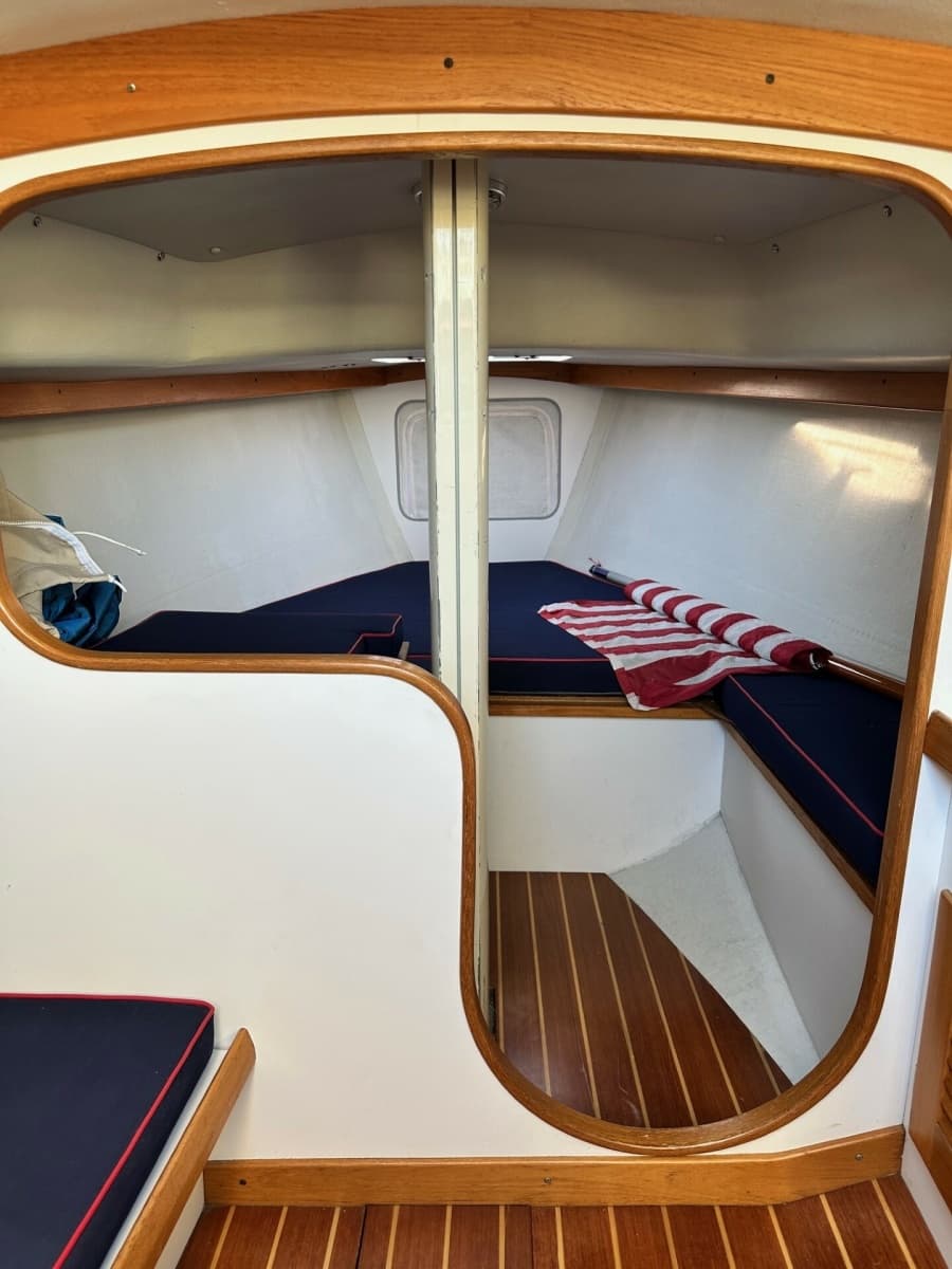 2002 Alerion Express - Photo 12