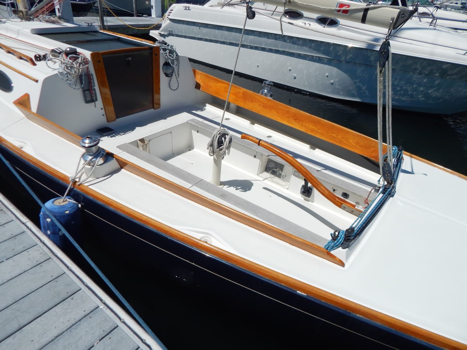 2002 Alerion Express - Photo 3