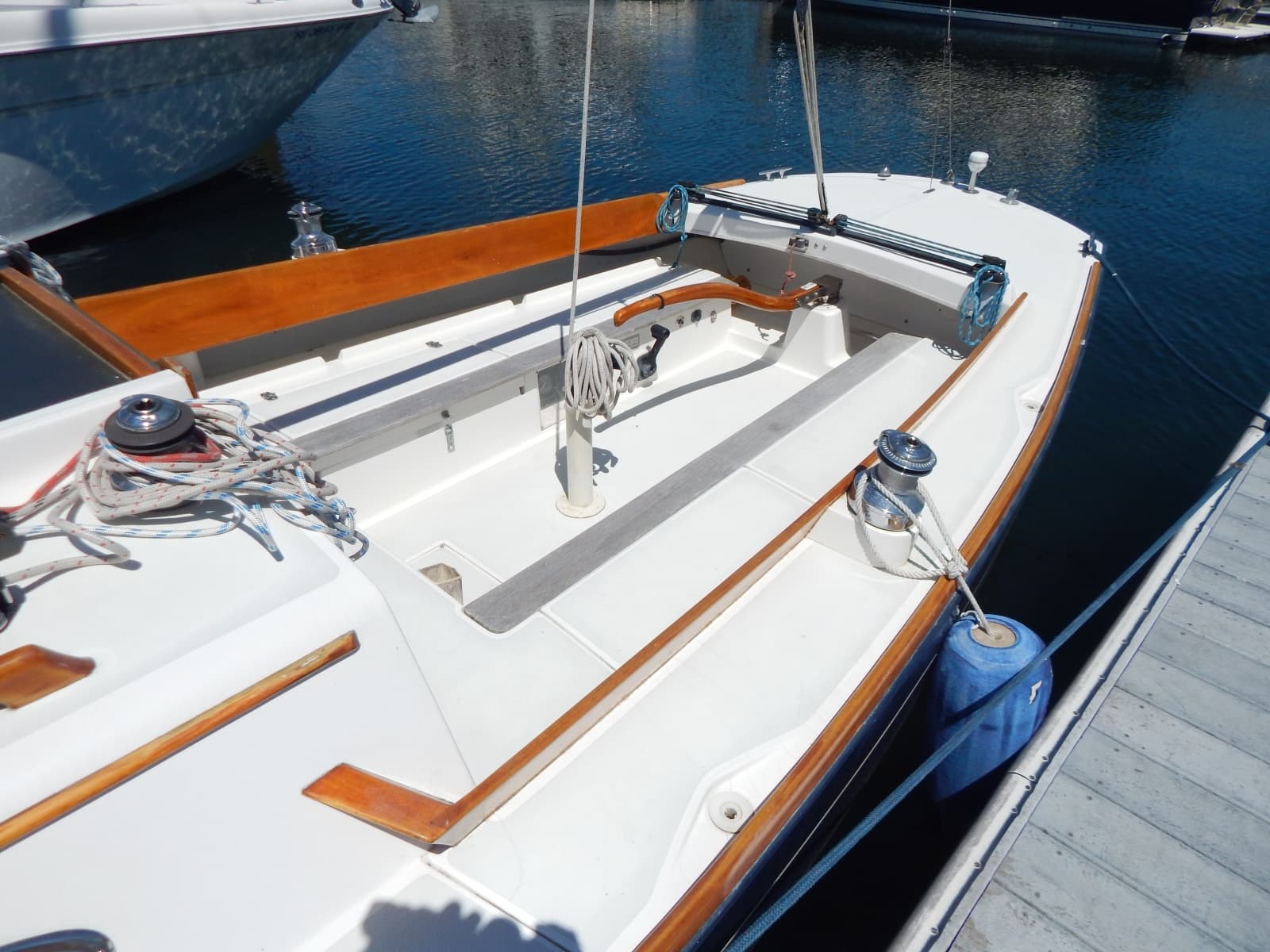 2002 Alerion Express - Photo 5