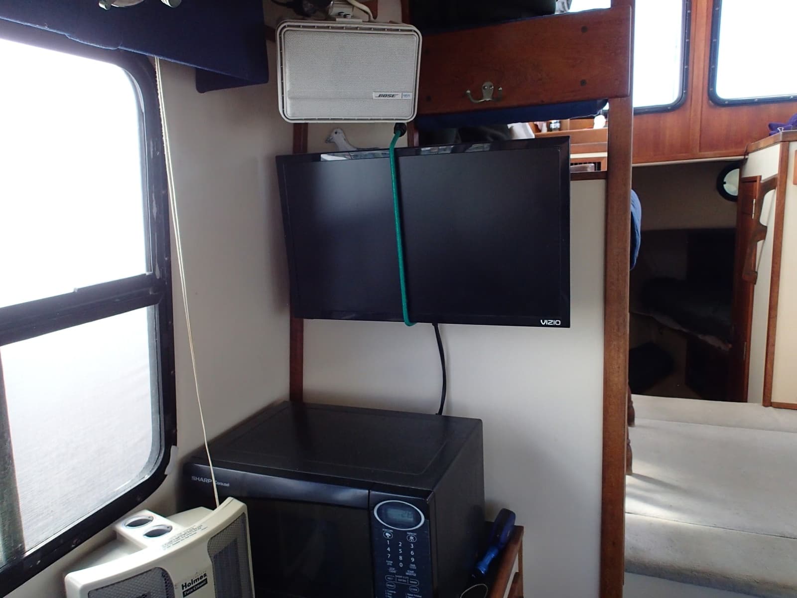 2000 Nordic Tugs Pilothouse Trawler 32