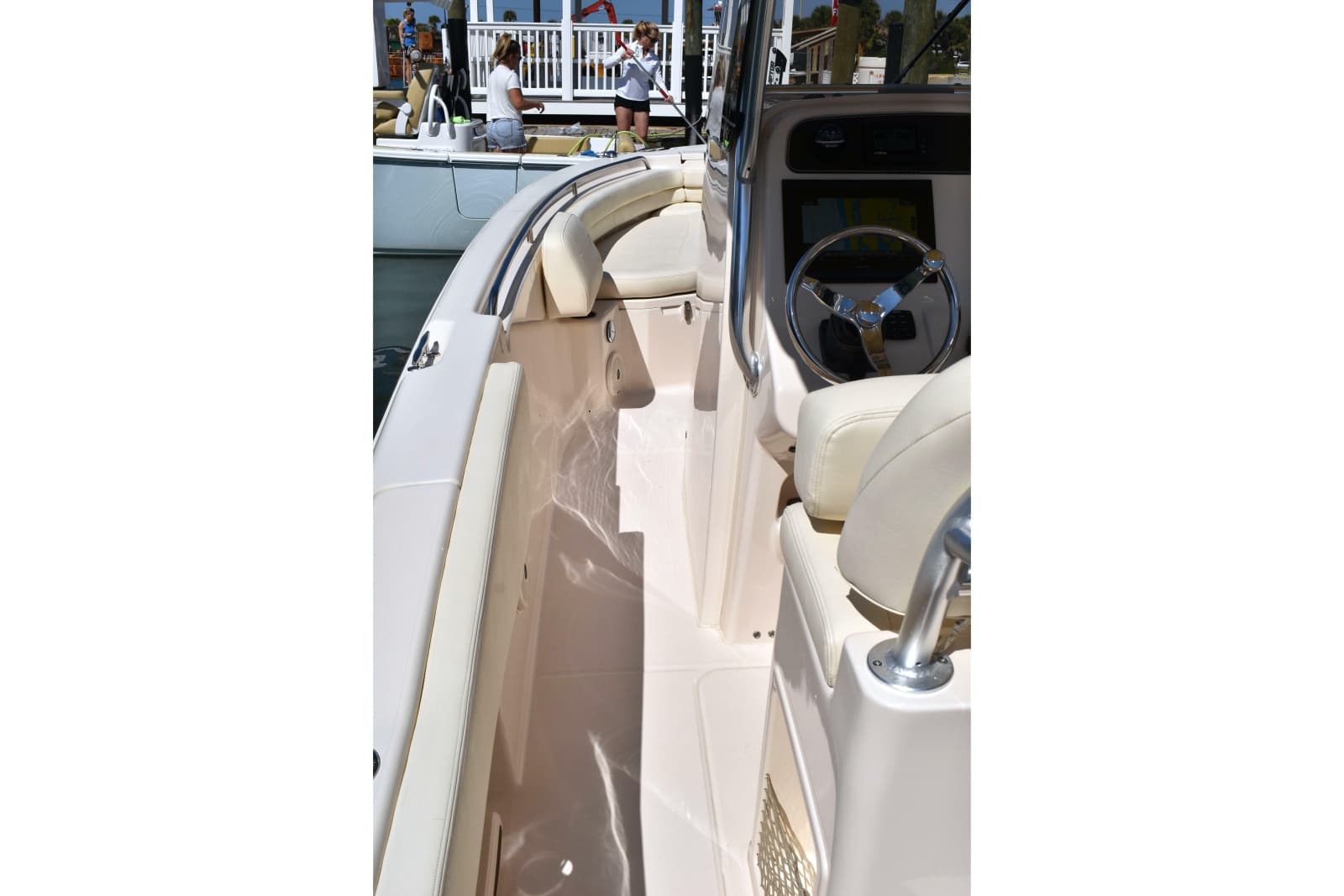 2017 Grady-White Fisherman 257 - Photo 20