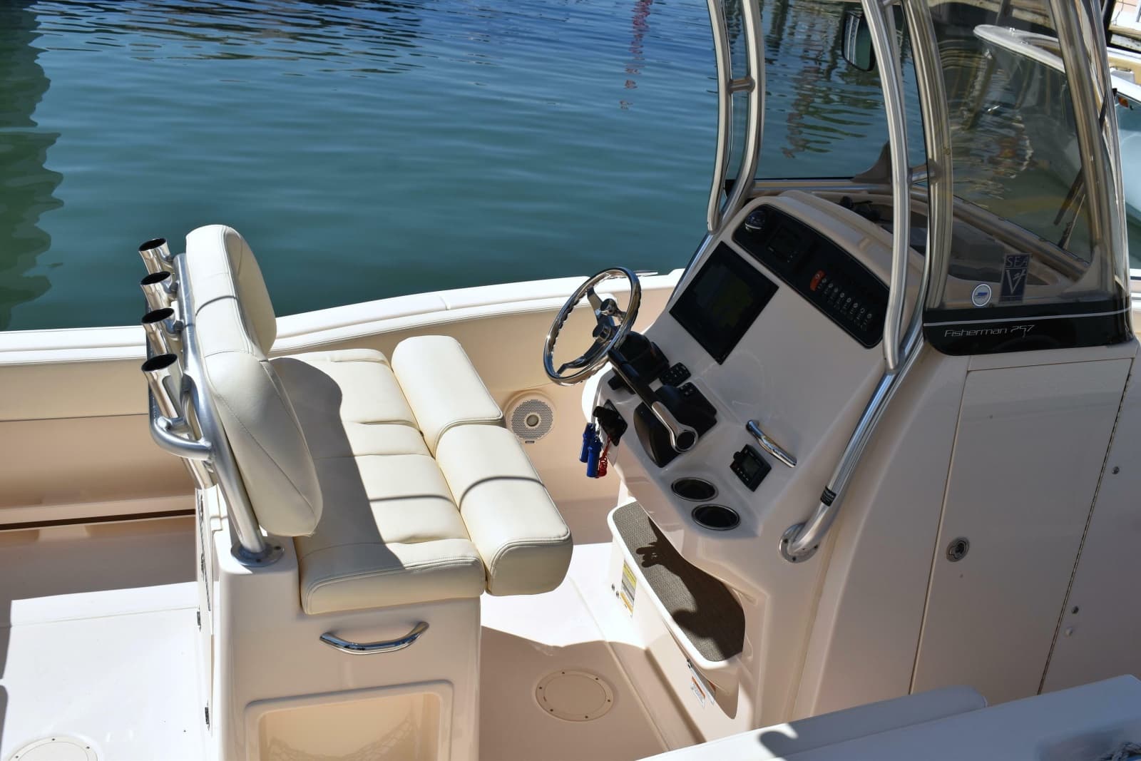 2017 Grady-White Fisherman 257 - Photo 18