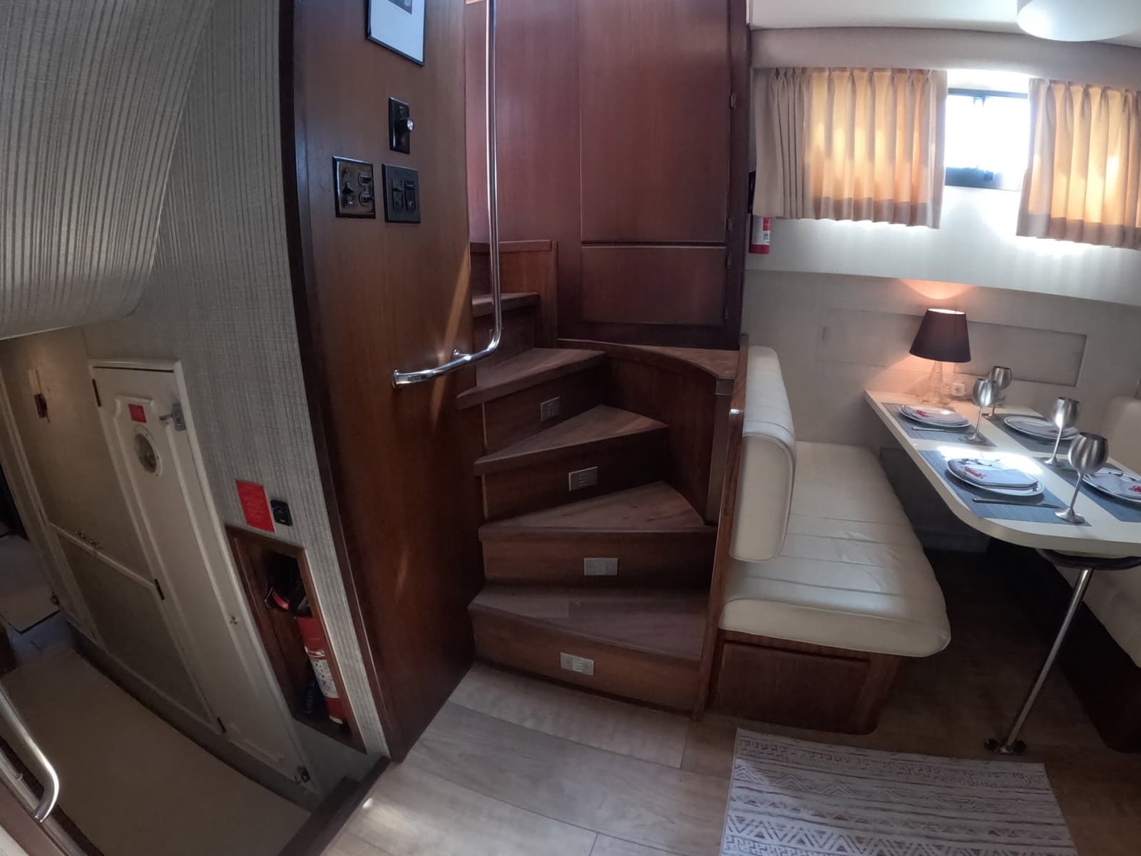 1987 Hatteras Motor Yacht