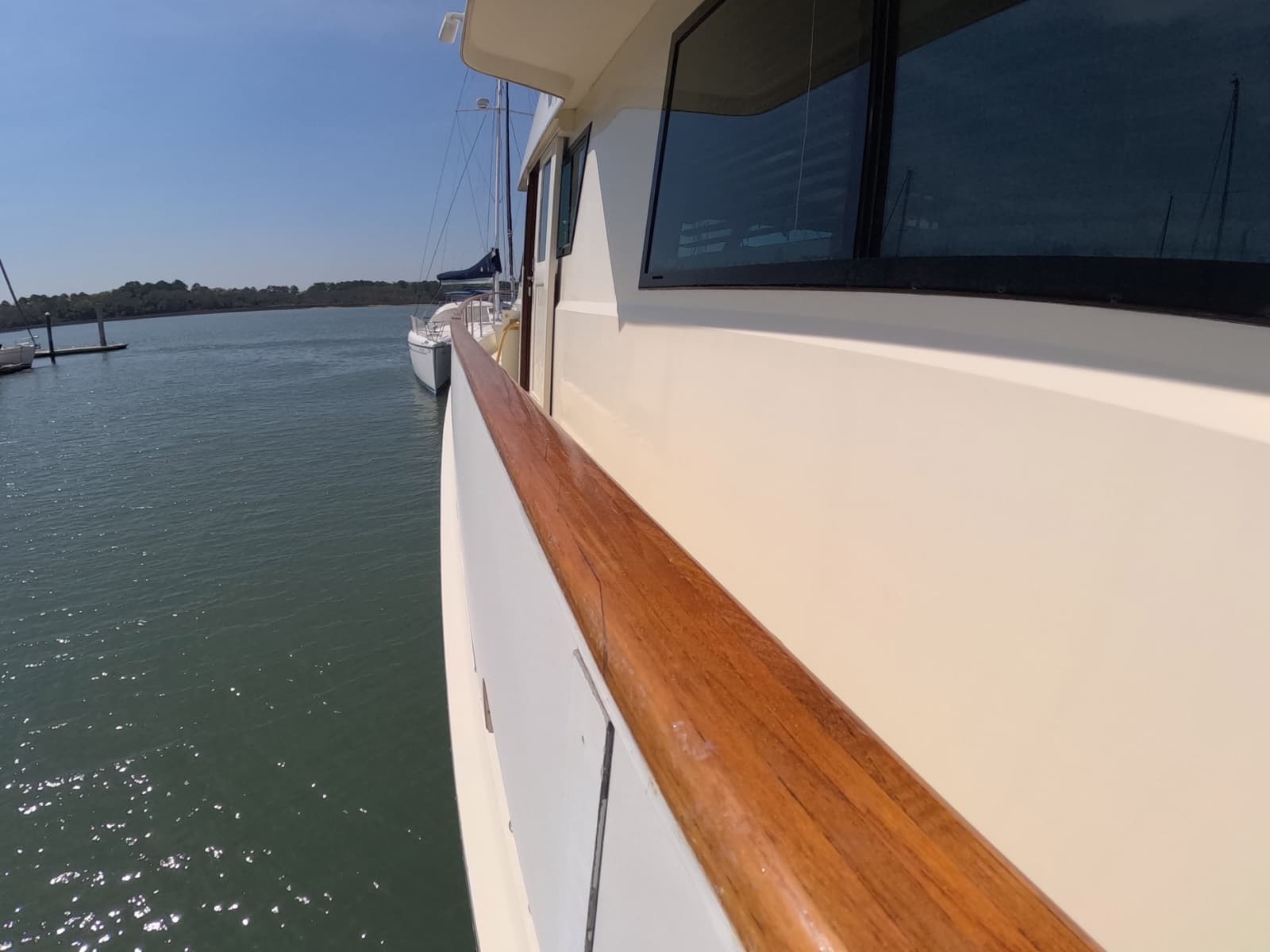 1987 Hatteras Motor Yacht