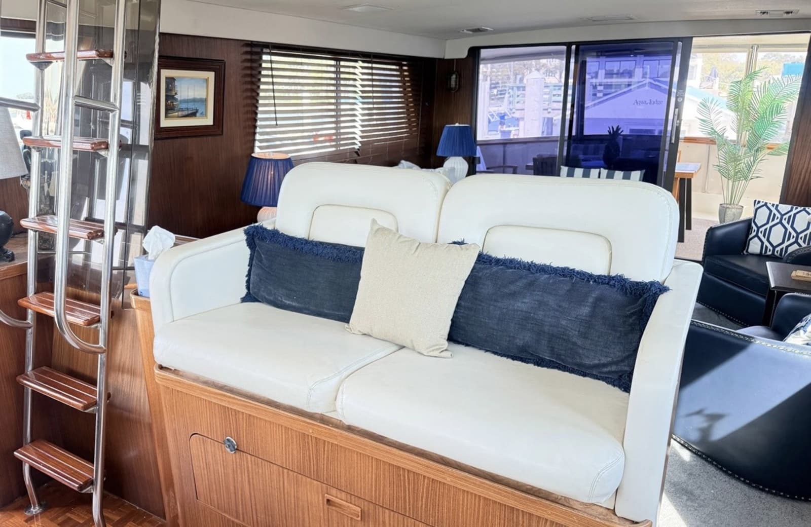 1987 Hatteras Motor Yacht