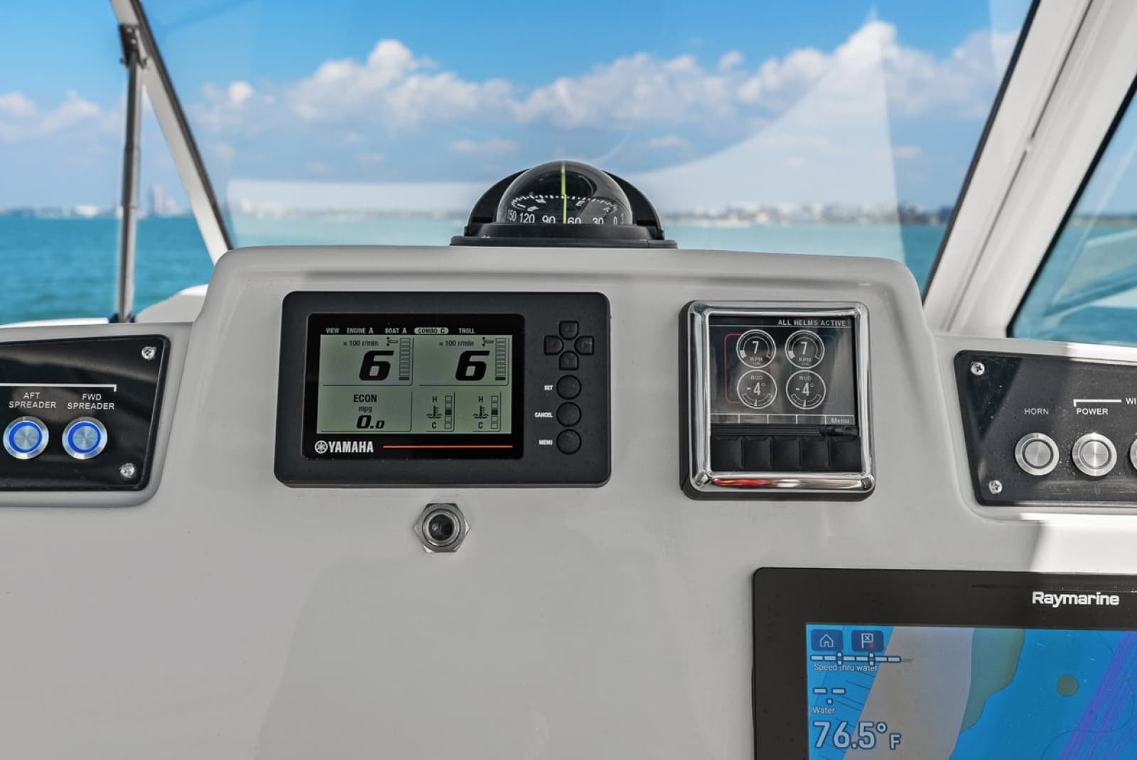 2018 Edgewater 280CX