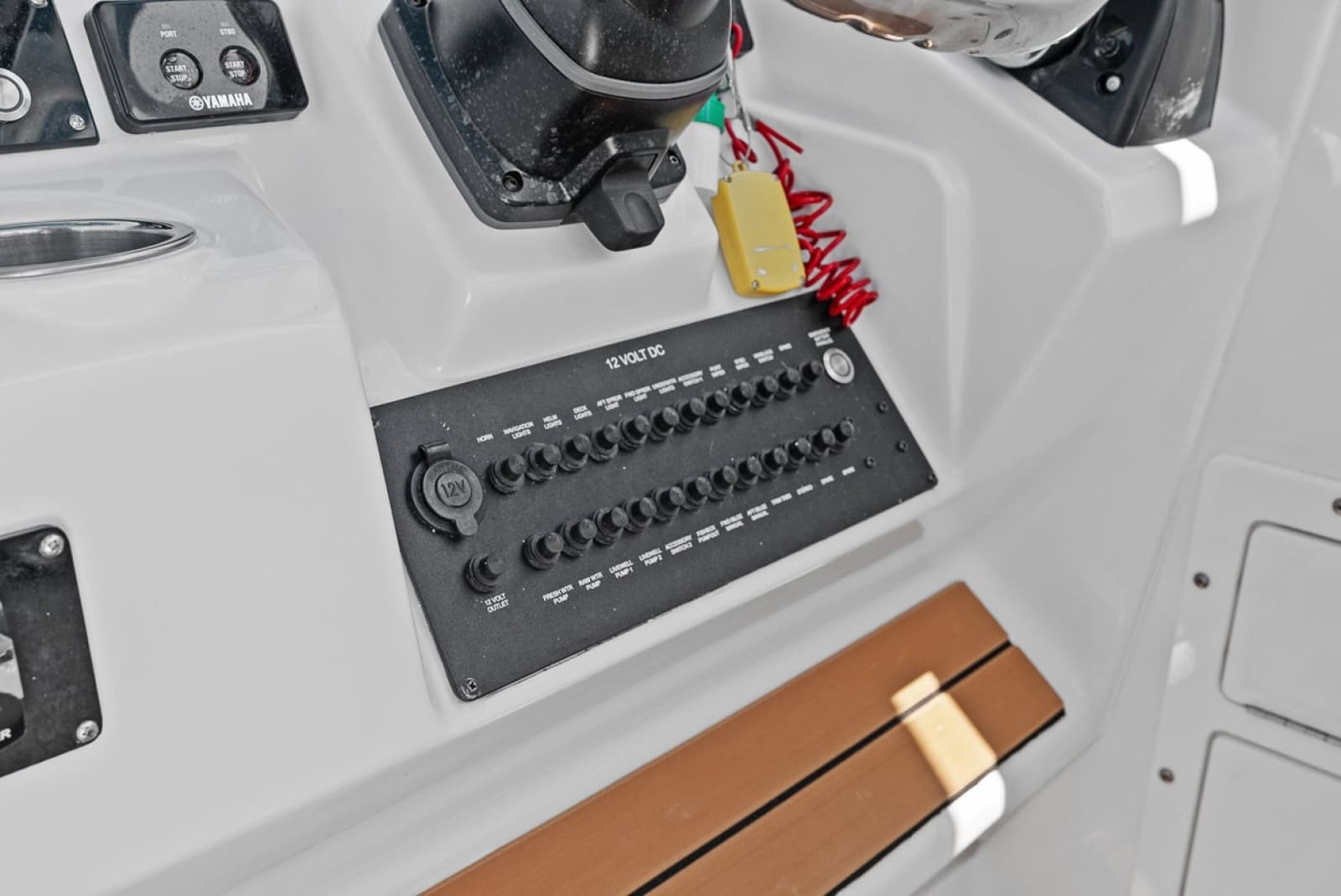 2018 Edgewater 280CX