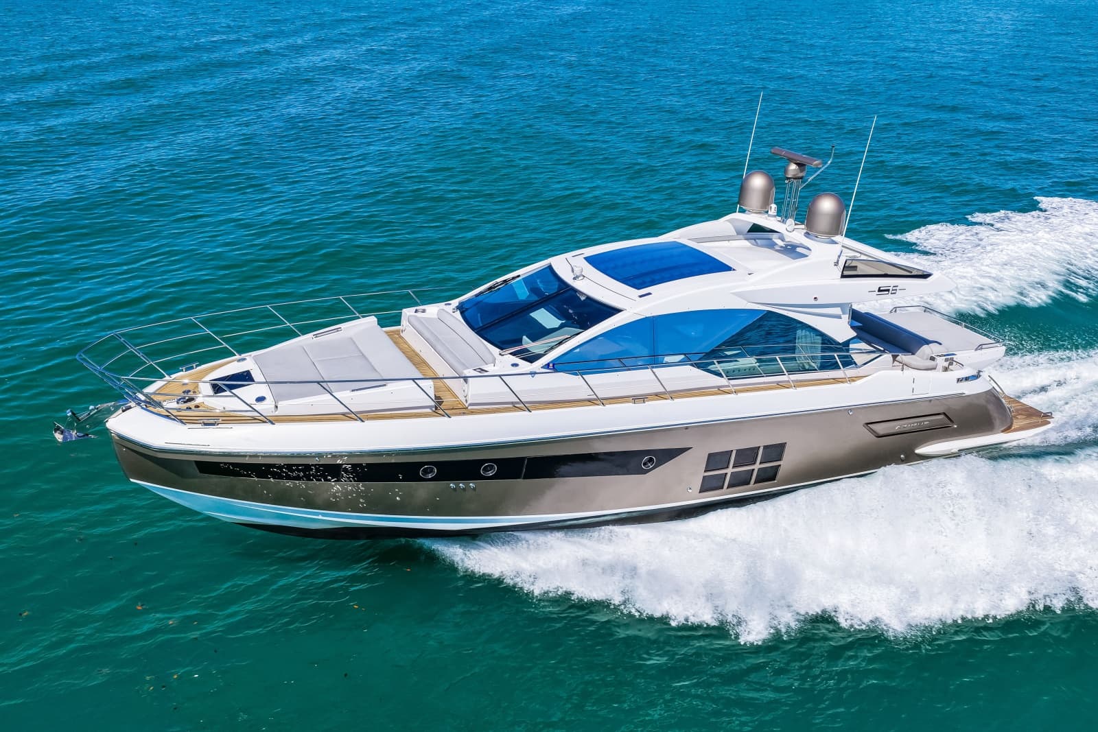 2020 Azimut S6