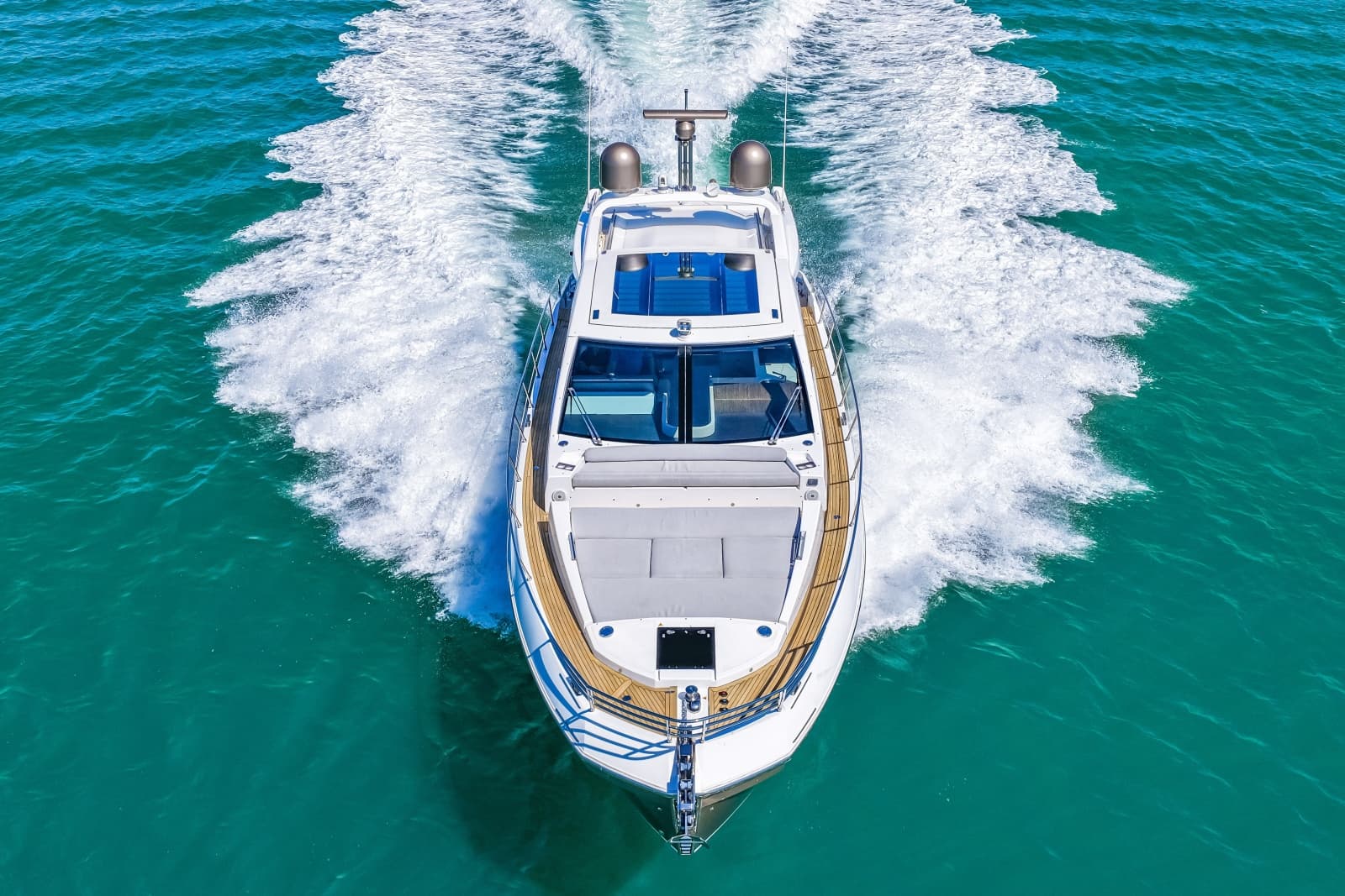 2020 Azimut S6