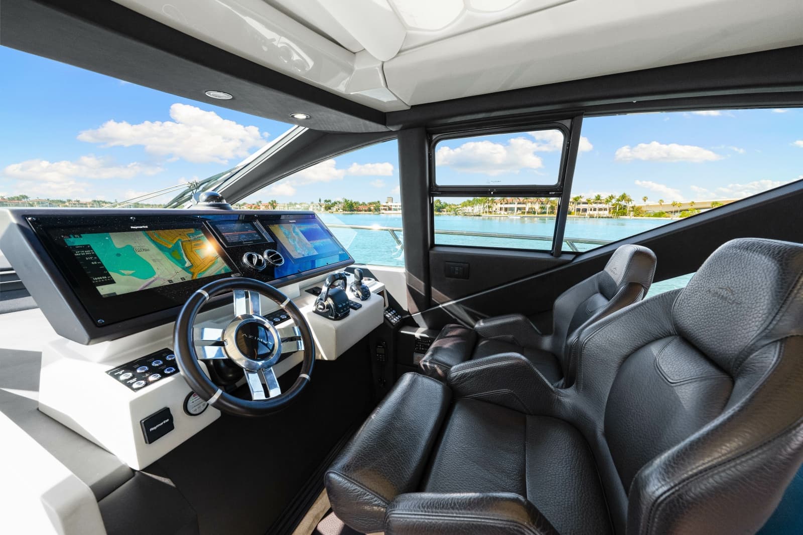 2020 Azimut S6