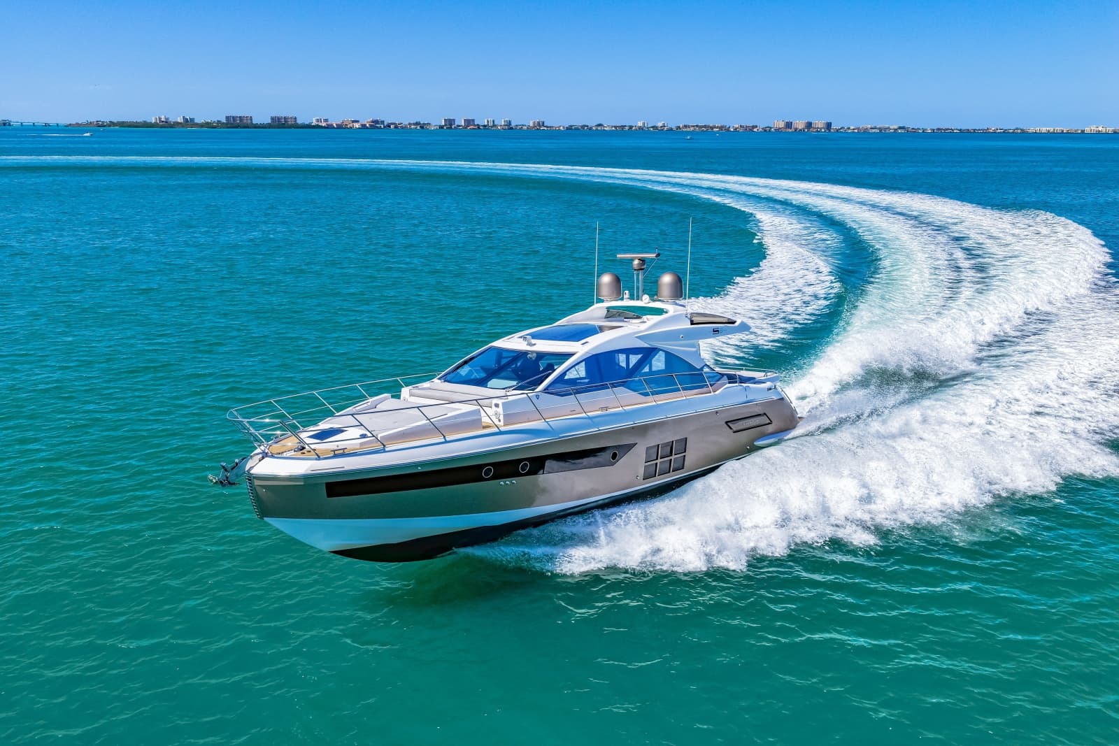 2020 Azimut S6