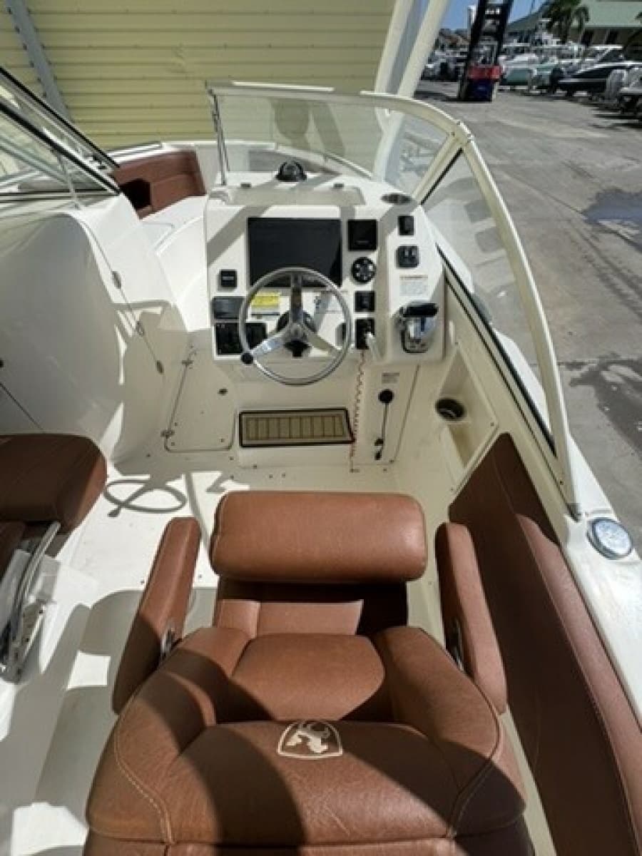 2019 Century 24 Resorter