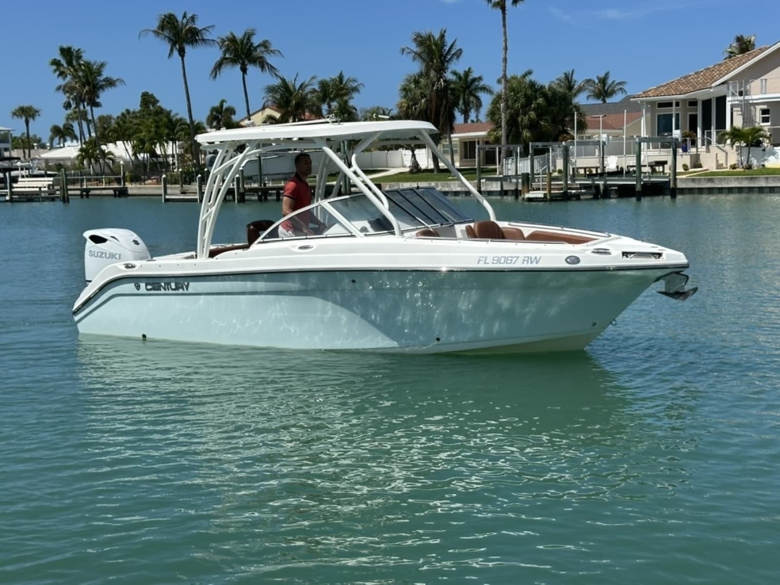 2019 Century 24 Resorter