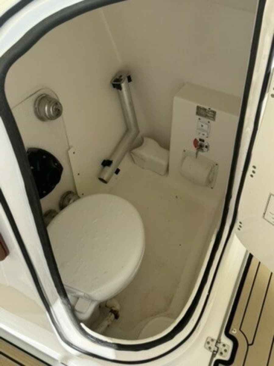 2019 Century 24 Resorter