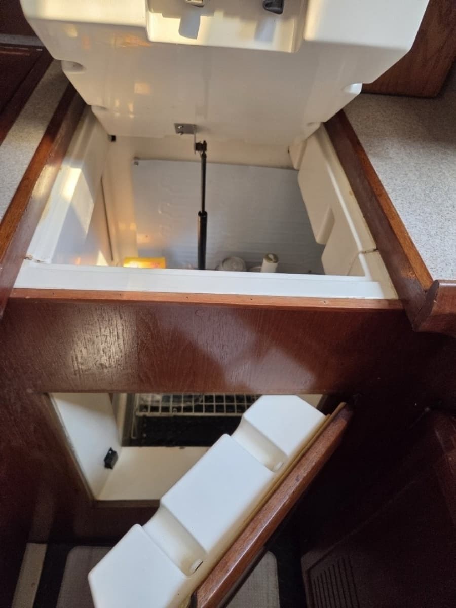 1991 Hunter Passage 42 - Photo 58