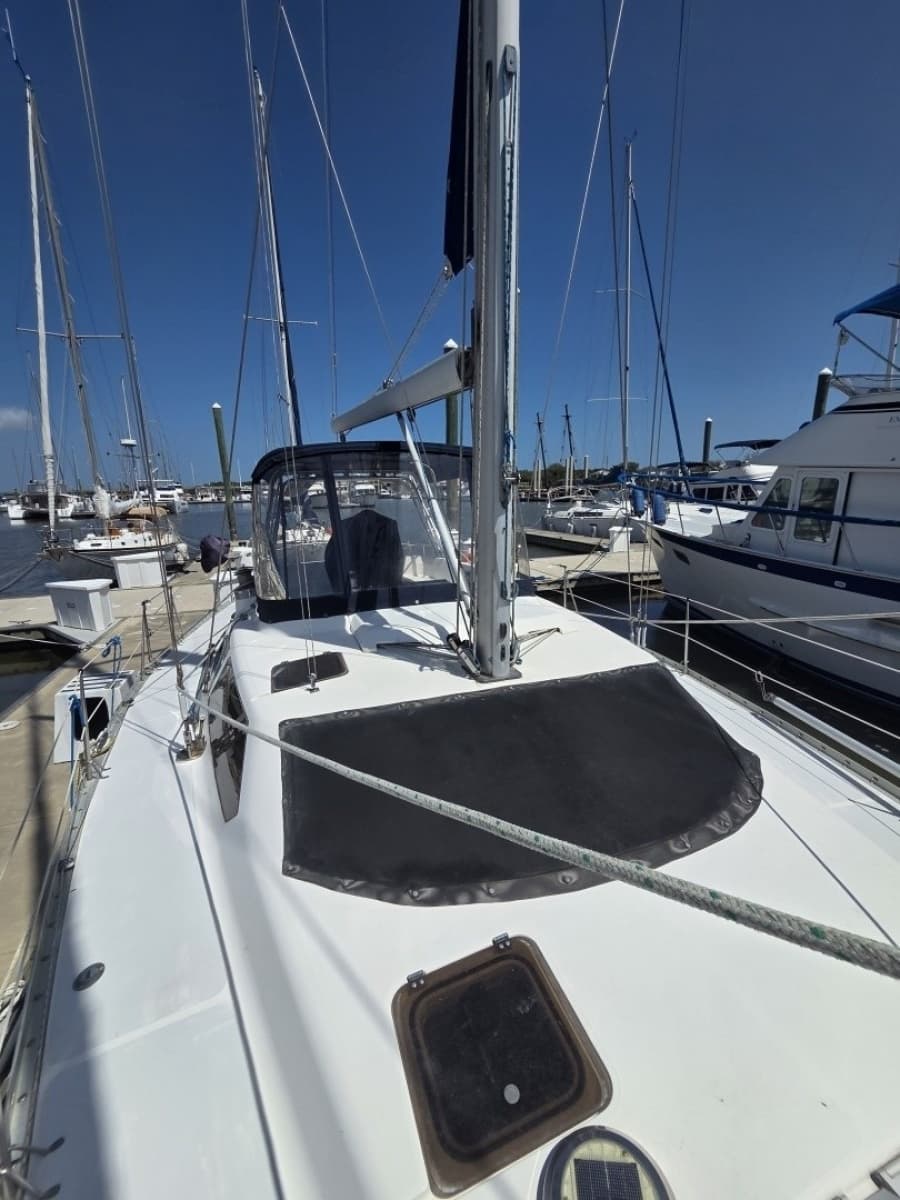 1991 Hunter Passage 42 - Photo 36