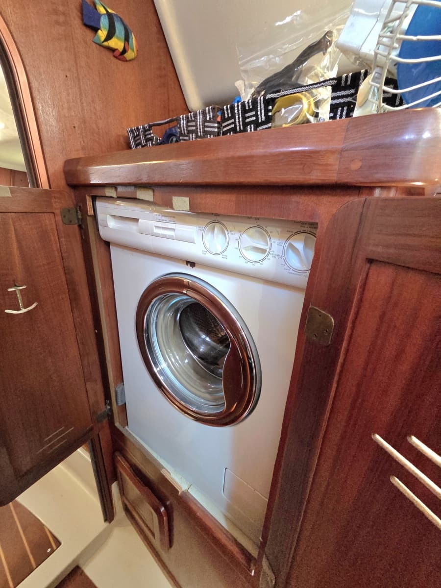 1991 Hunter Passage 42