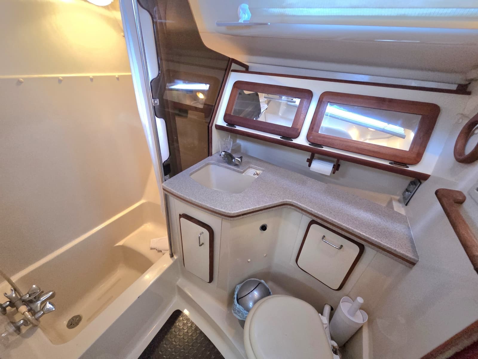 1991 Hunter Passage 42