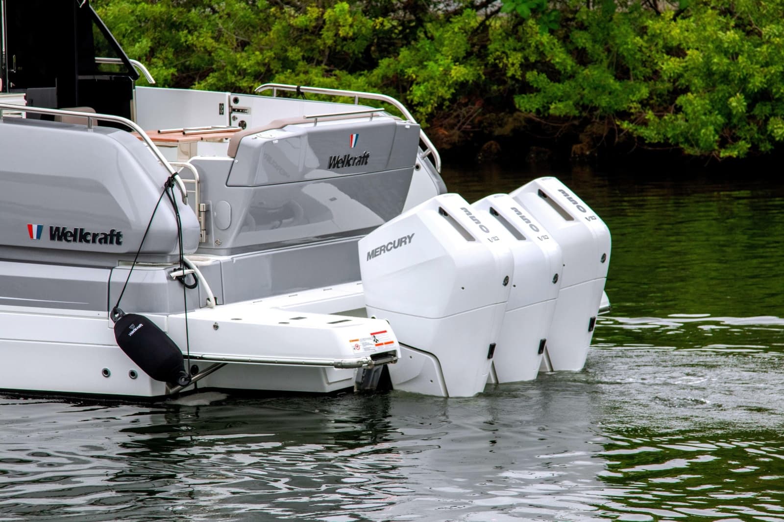 2026 Wellcraft 44 Explorer