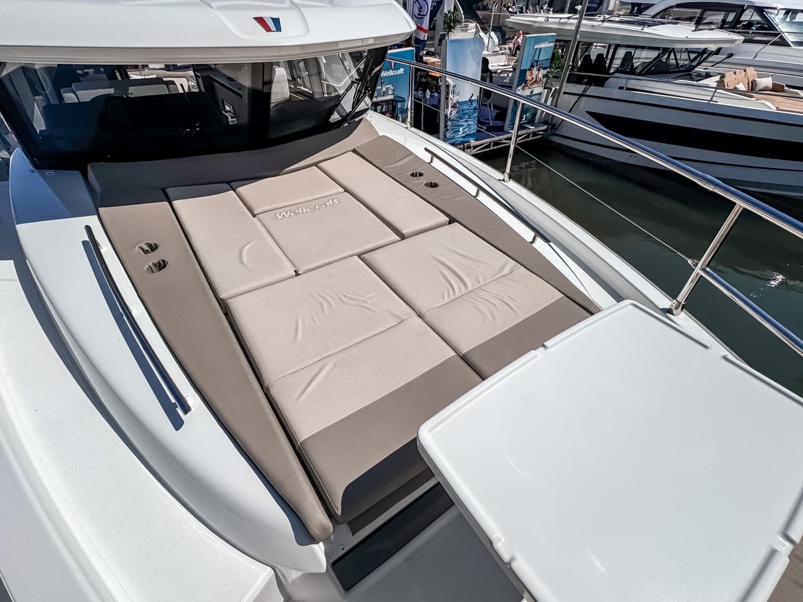 2026 Wellcraft 44 Explorer