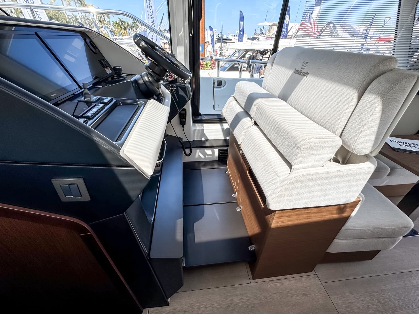 2026 Wellcraft 44 Explorer