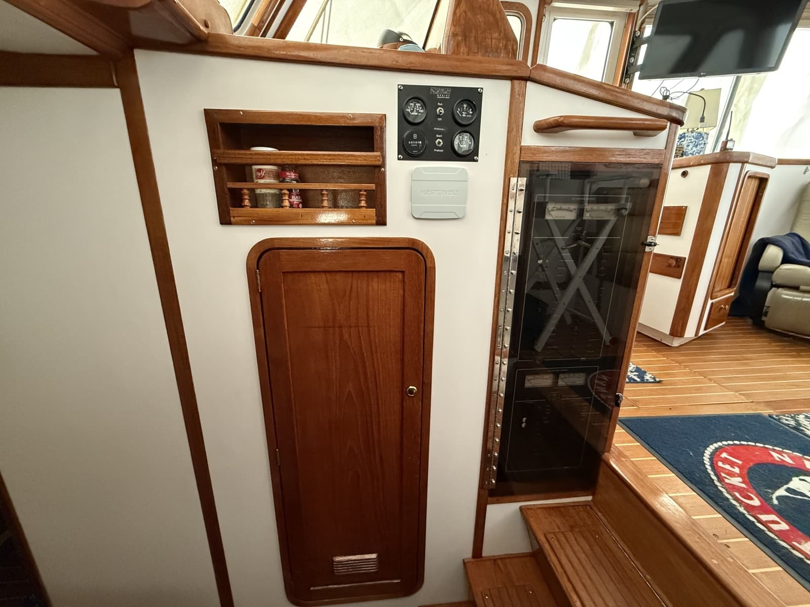 1996 Legacy Yachts 