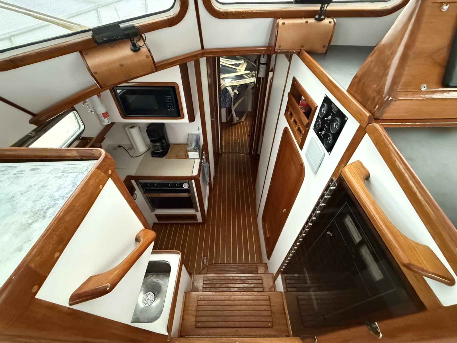 1996 Legacy Yachts 