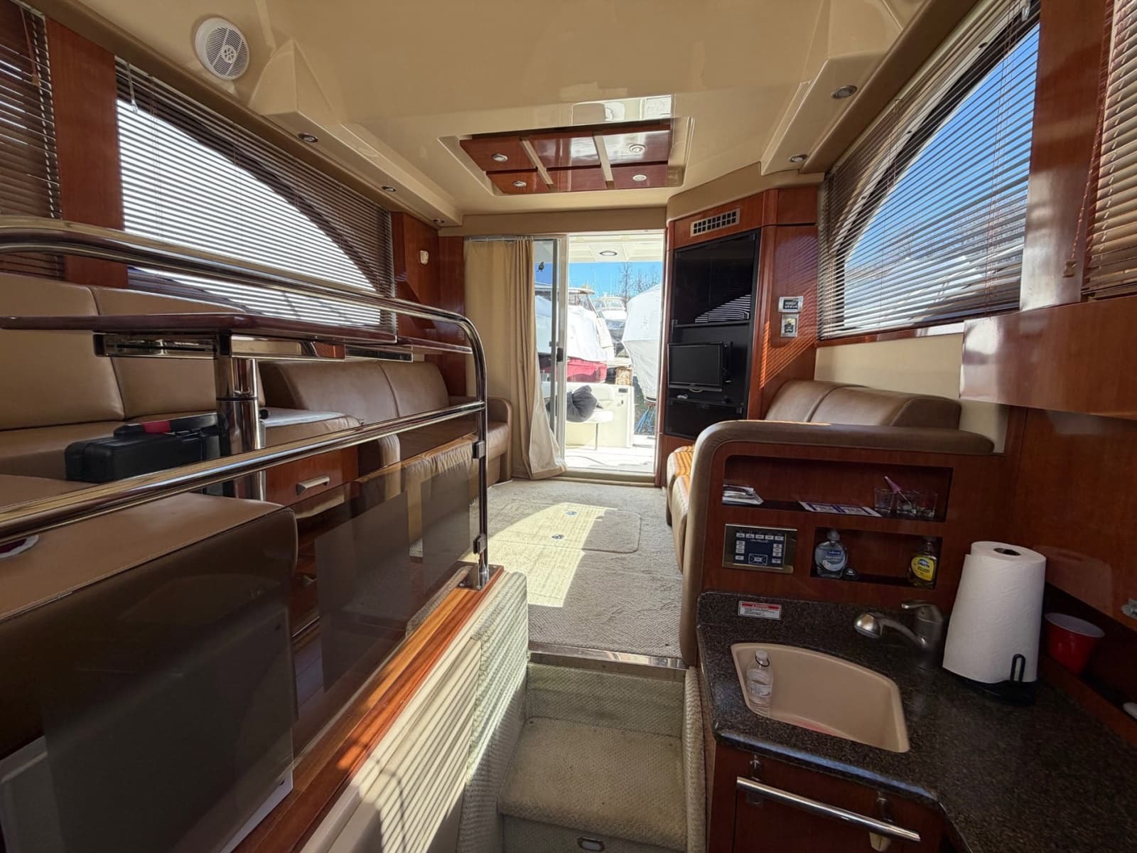 2007 Sea Ray Sedan Bridge