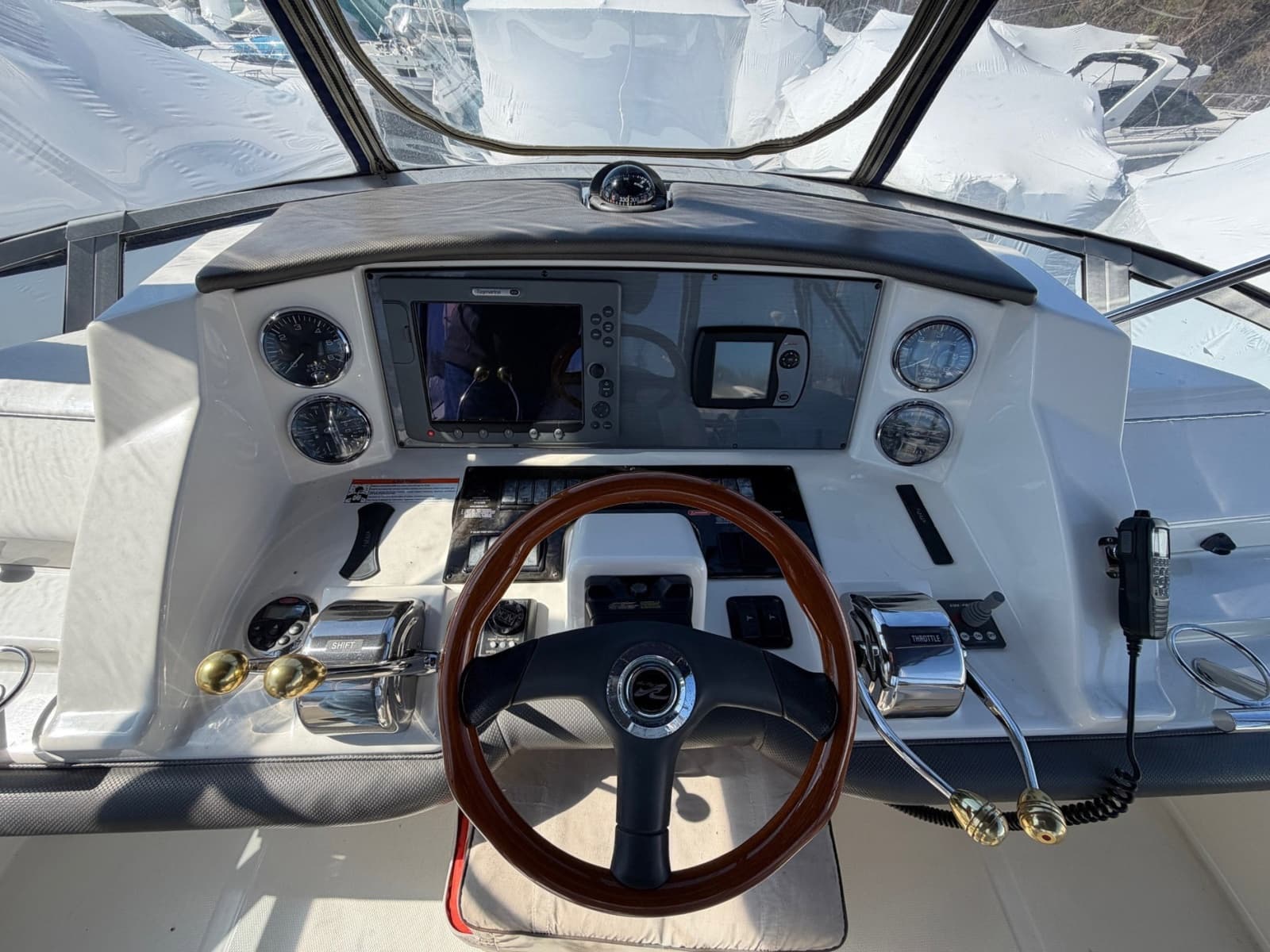 2007 Sea Ray Sedan Bridge