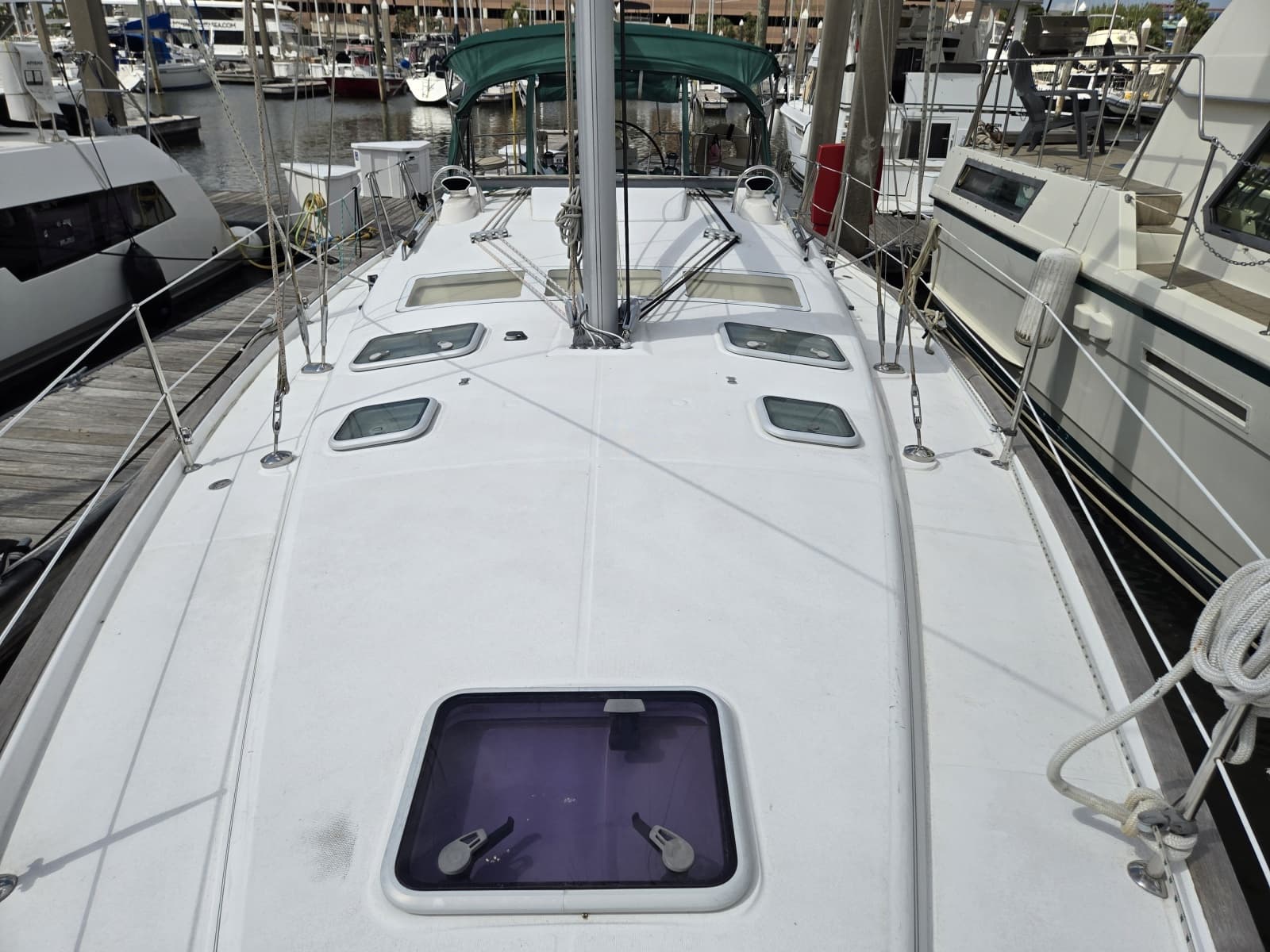 2004 Beneteau 423
