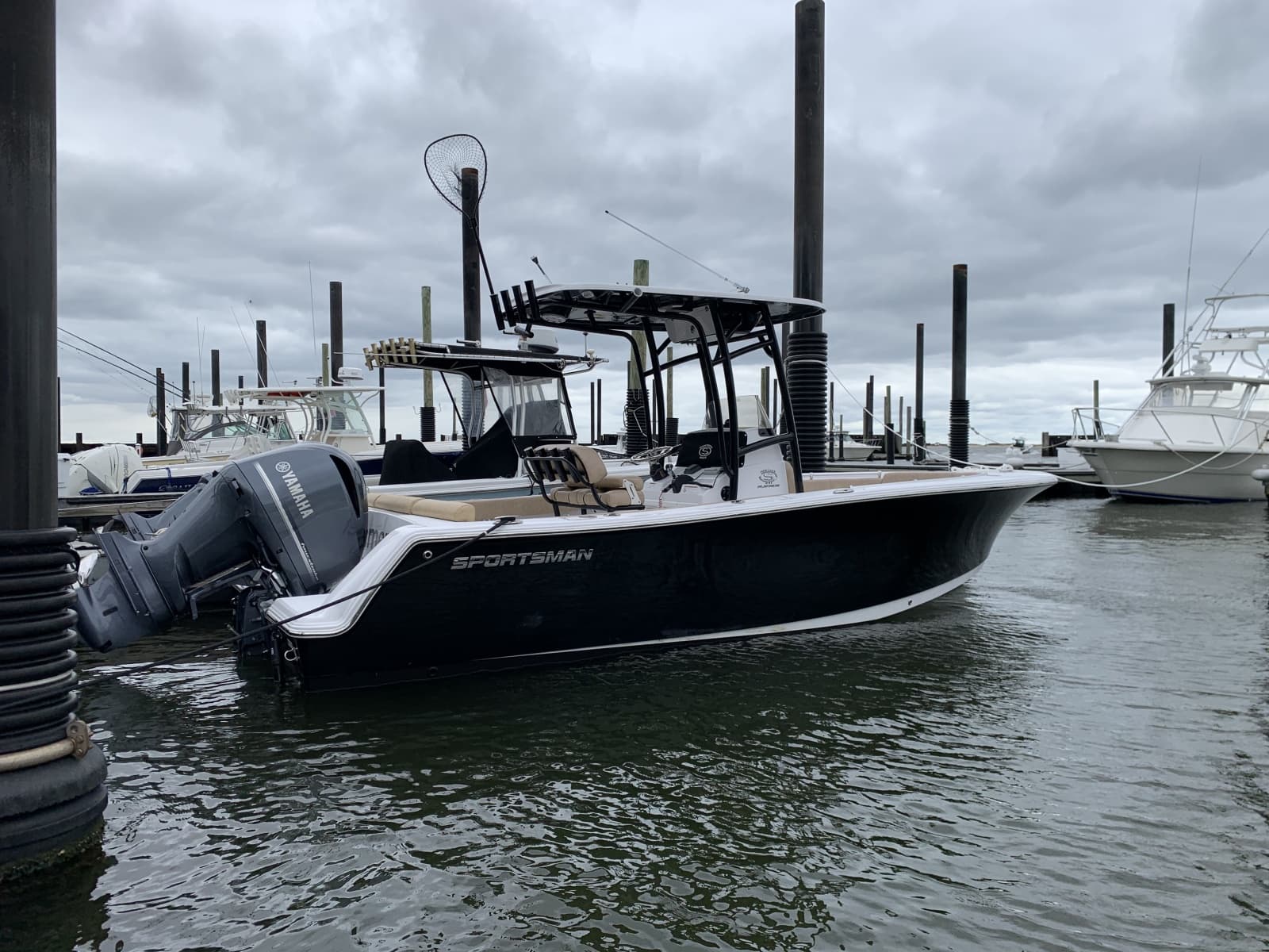2019 Sportsman Heritage 231 Center Console