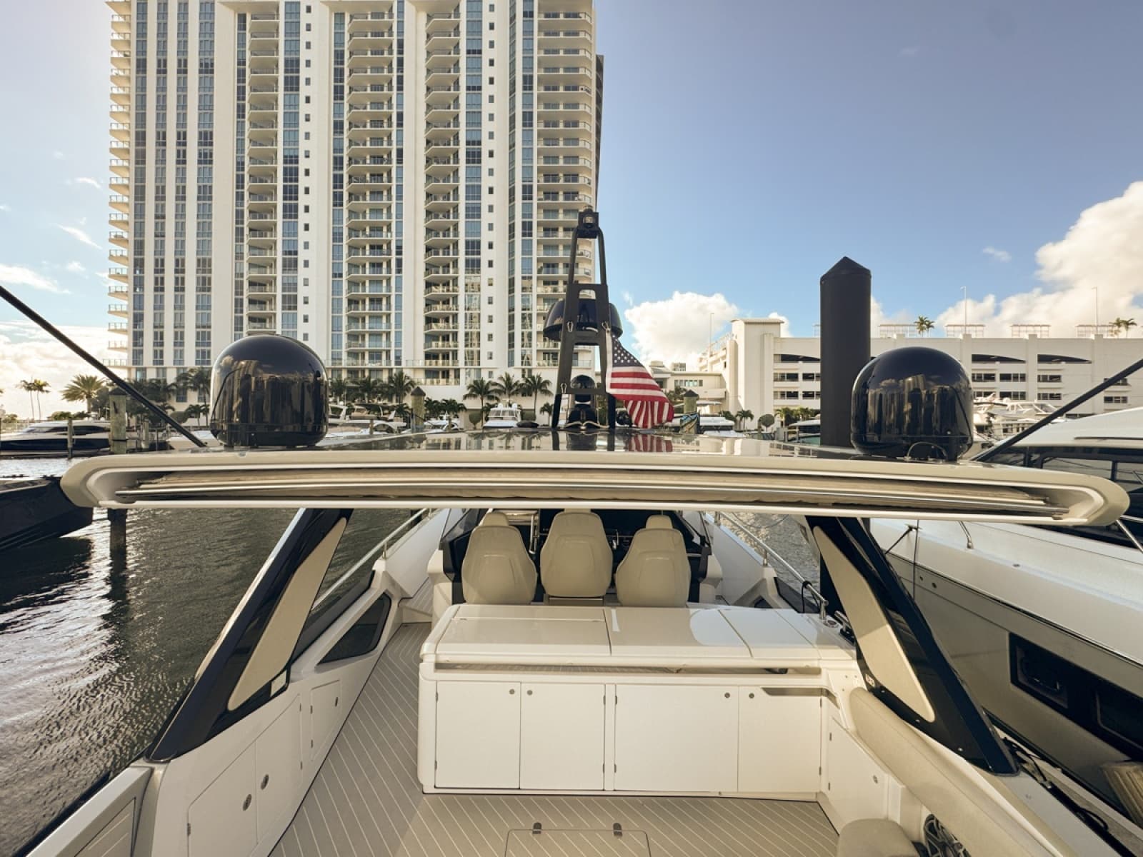 2023 Azimut Verve 47