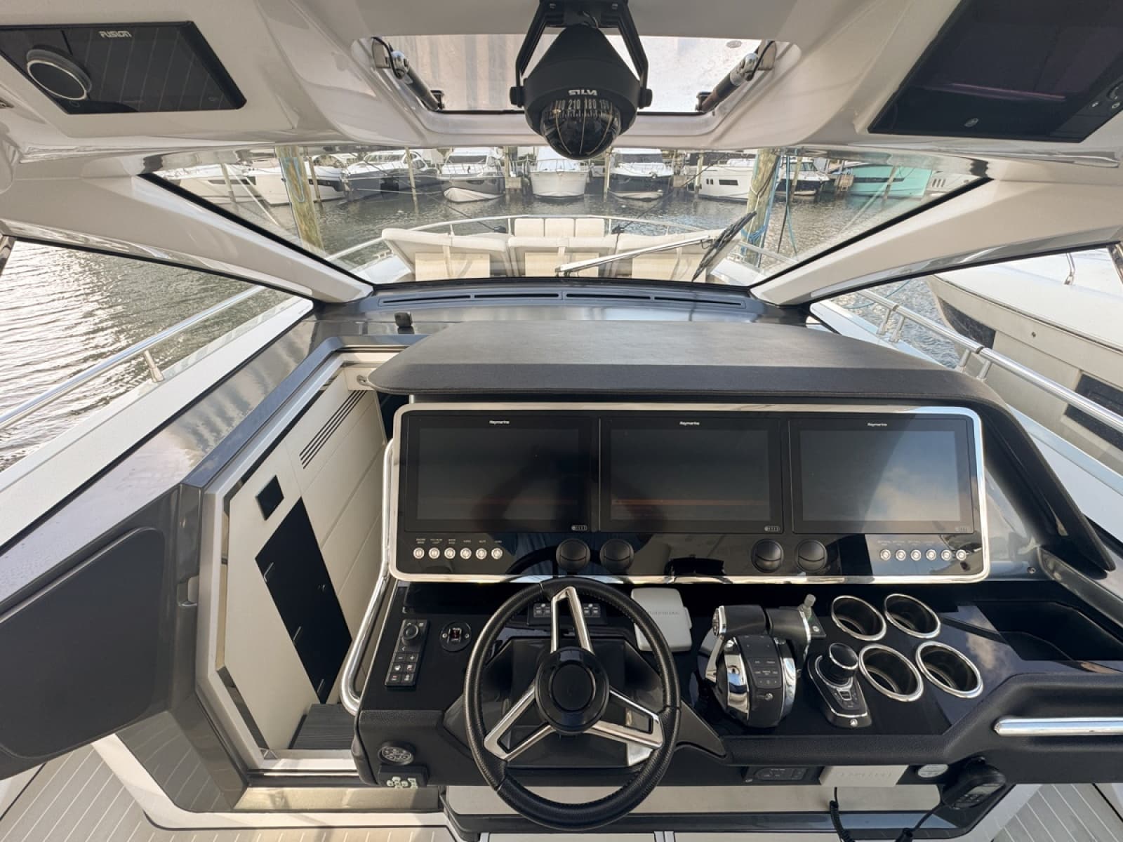 2023 Azimut Verve 47