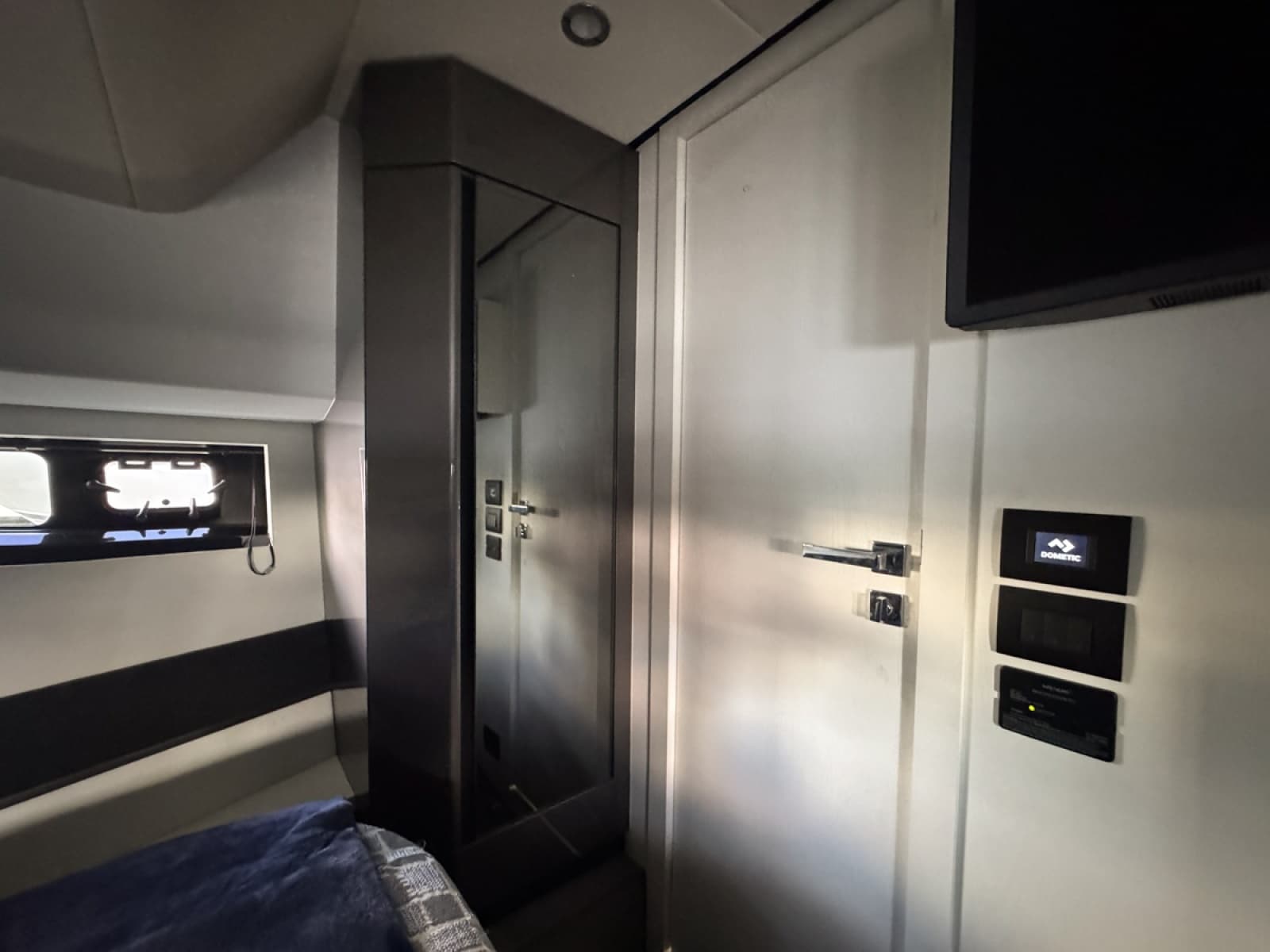 2023 Azimut Verve 47